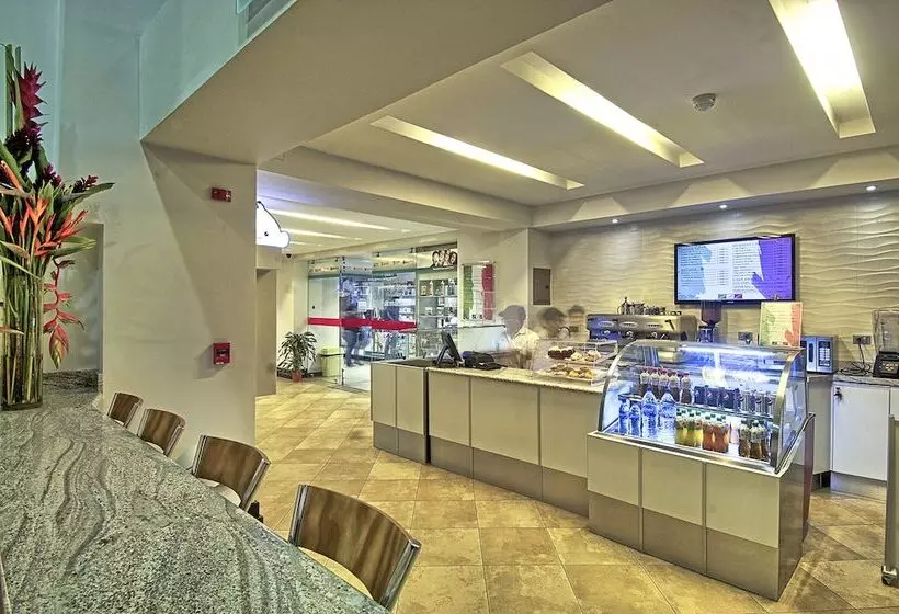 Balmoral Hotel San José Cr, Historic District