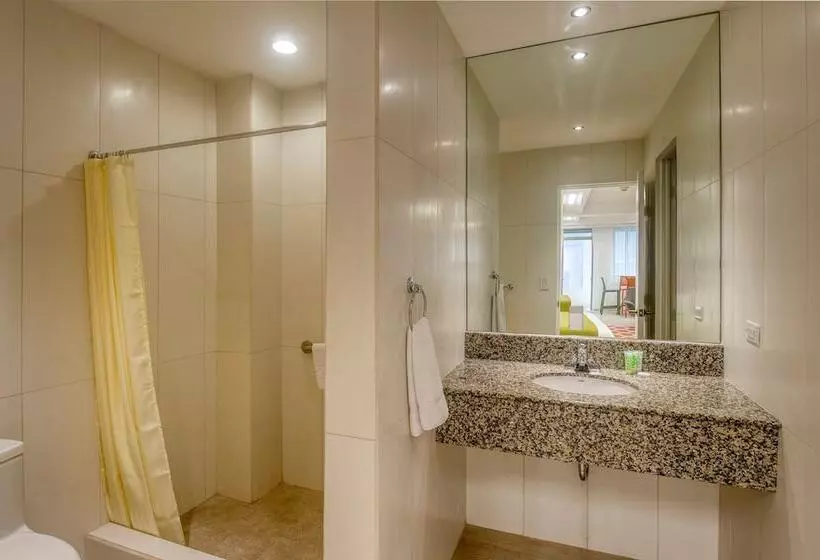 Balmoral Hotel San José Cr, Historic District