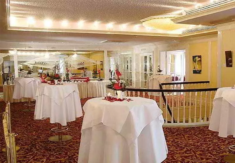 酒店 Courtyard By Marriott Hamburg Airport