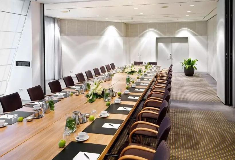 هتل Intercontinental Berlin, An Ihg