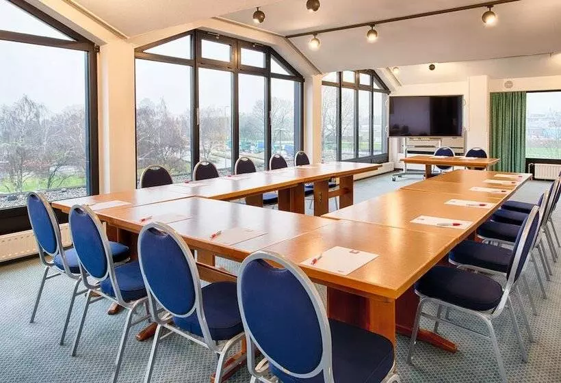 Leonardo Hotel Hamburg Elbbrücken