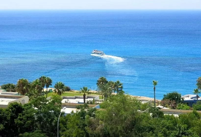 בית מלון כפרי Marina