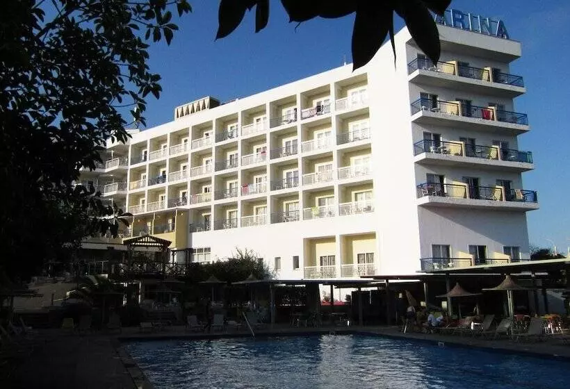 בית מלון כפרי Marina