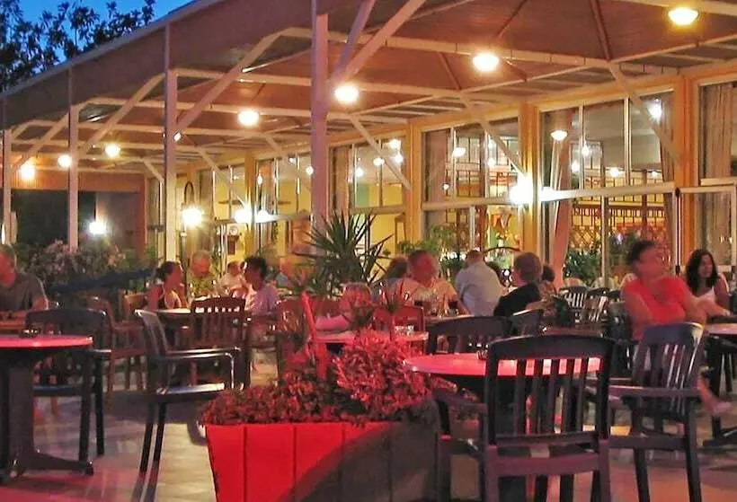 בית מלון כפרי Marina