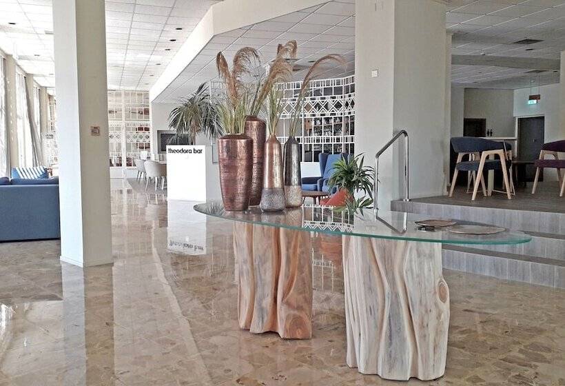 בית מלון כפרי Marina