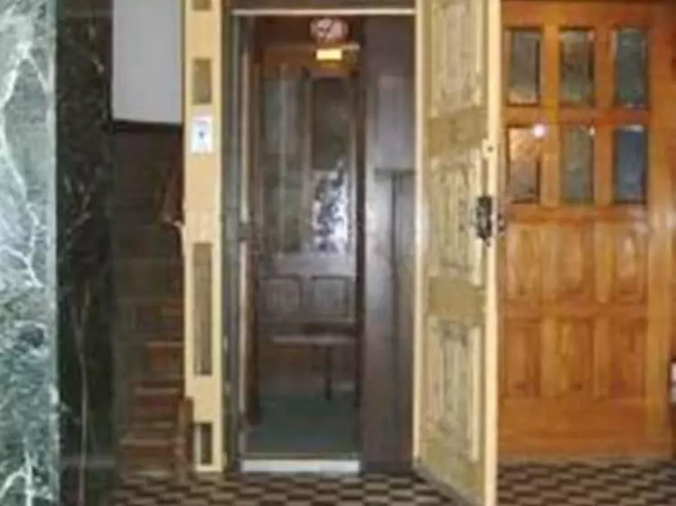 هتل Pension Margrit