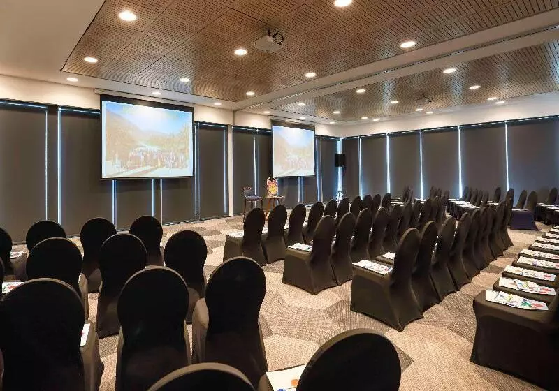 Hotel Pullman Vina Del Mar San Martín