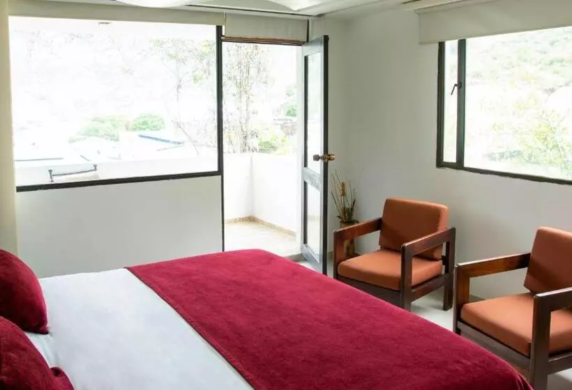 هتل San Juan Internacional