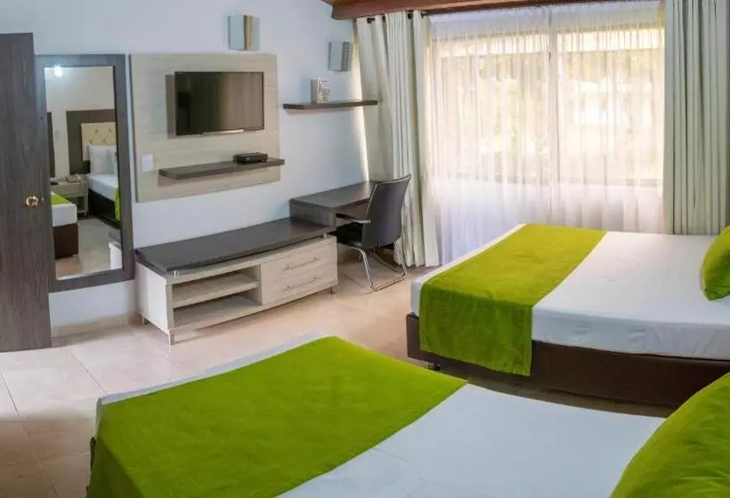 هتل San Juan Internacional