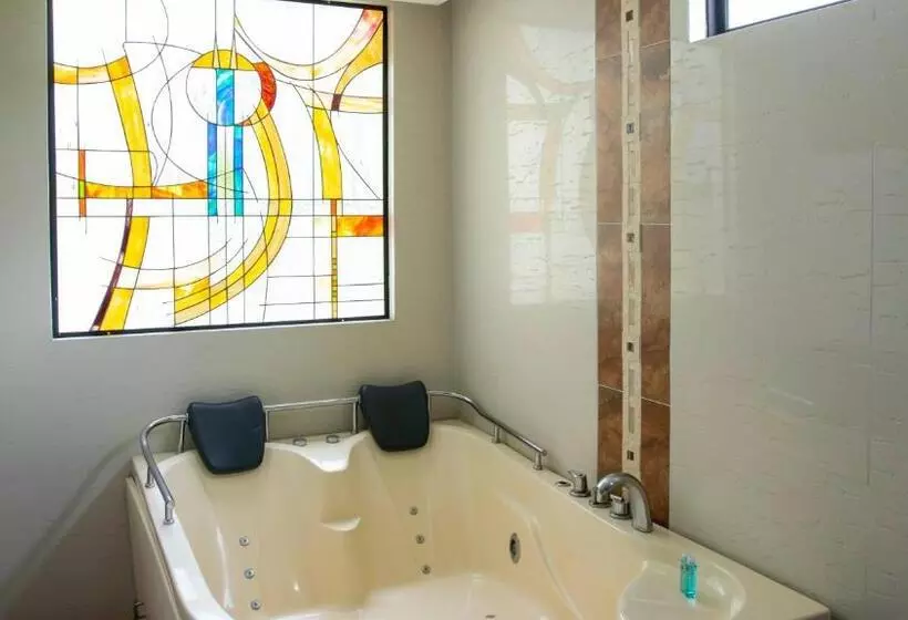 هتل San Juan Internacional