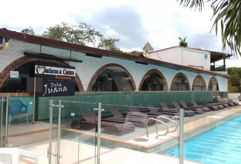 هتل San Juan Internacional