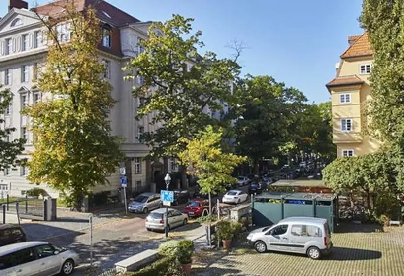 Bernstein Hotel Villa Kastania