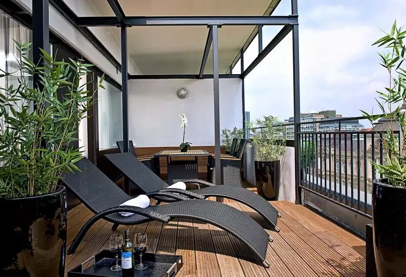 هتل Wyndham Berlin Excelsior