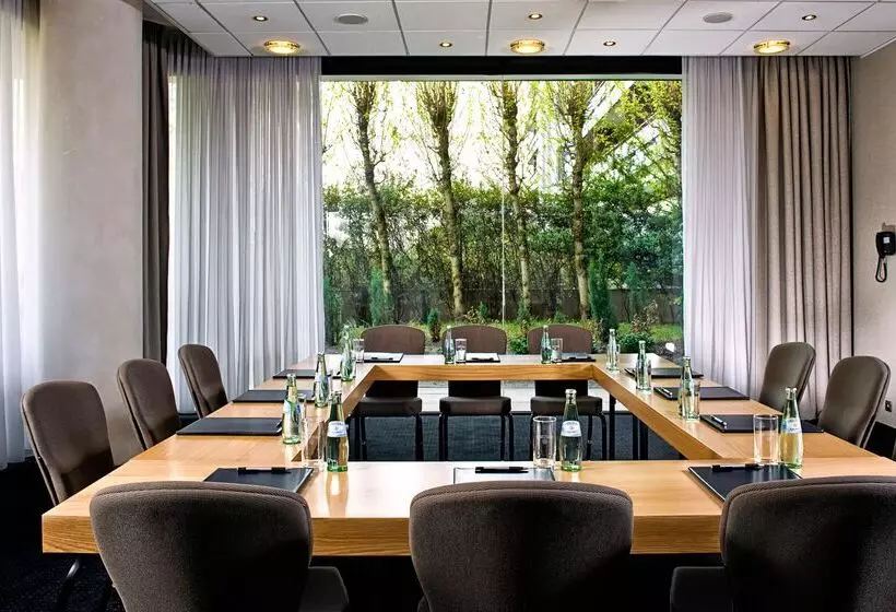 هتل Wyndham Berlin Excelsior