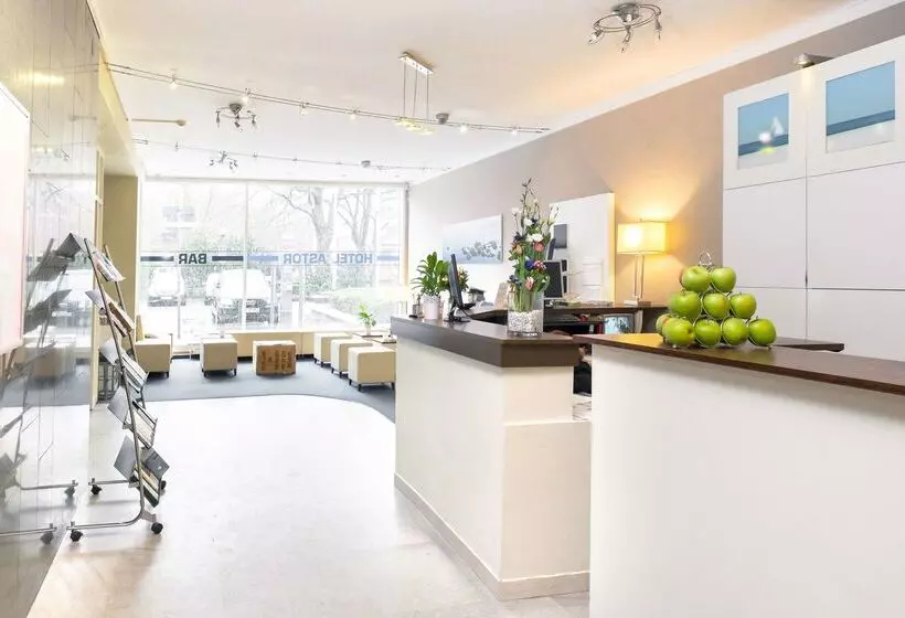 هتل Astor Kiel By Campanile