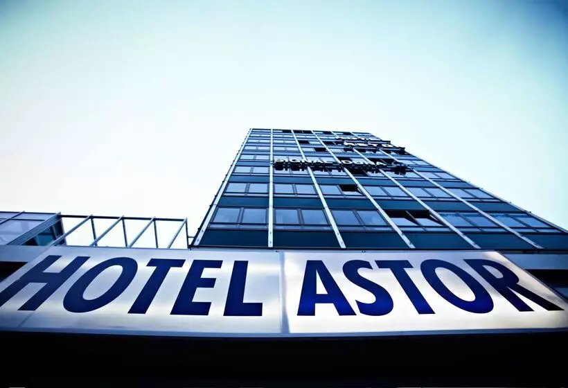 هتل Astor Kiel By Campanile