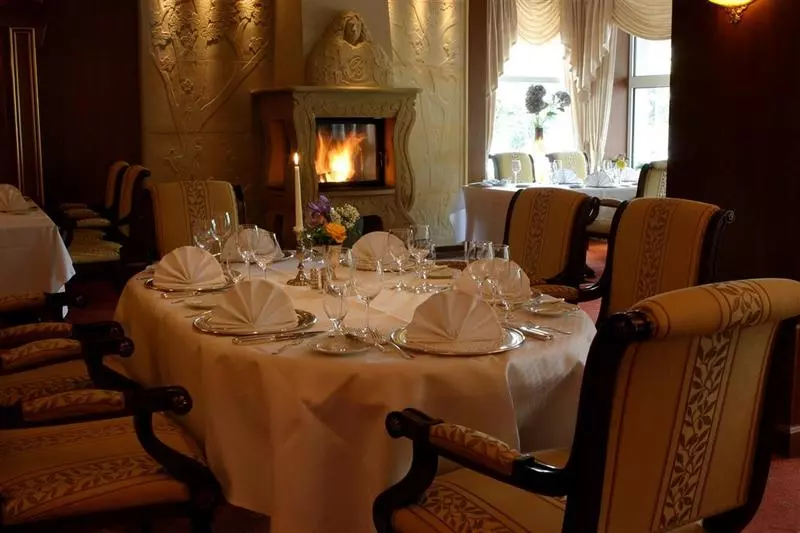 ホテル Bellevue Rhein