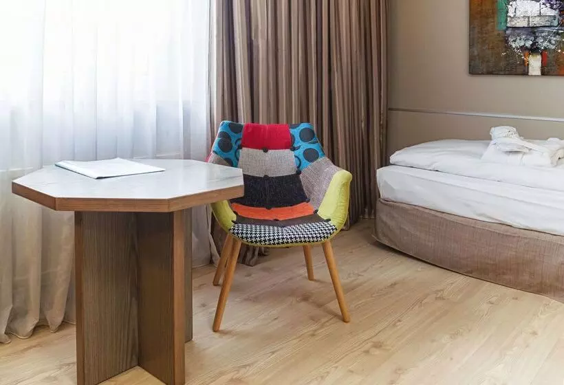 فندق Dusseldorf City By Tulip Inn