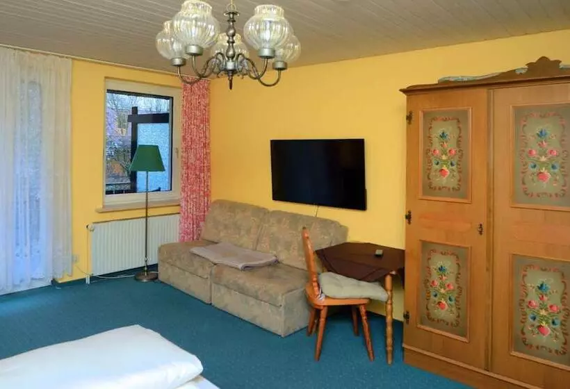 호텔 Landhaus Am Kunstberg