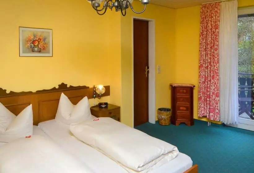 호텔 Landhaus Am Kunstberg