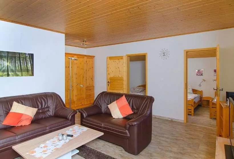 호텔 Landhaus Am Kunstberg