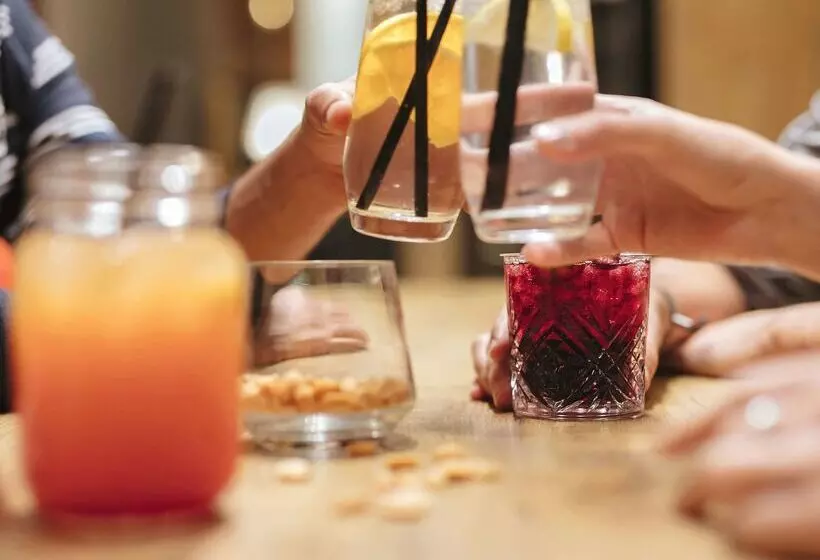 هتل Mercure  Duesseldorf Sued