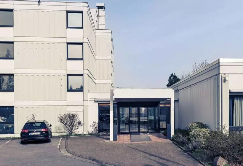هتل Mercure  Duesseldorf Sued