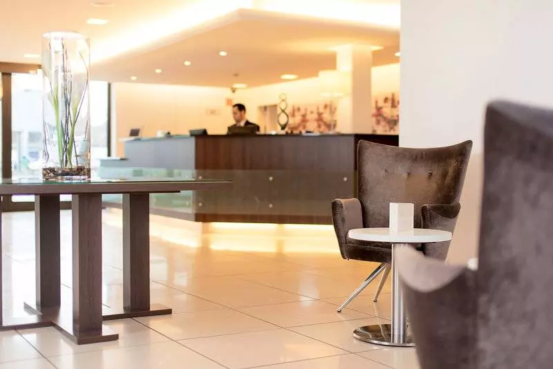 هتل Mercure  Duesseldorf Sued