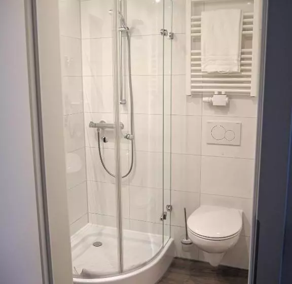 فندق Tante Alma S Mülheimer