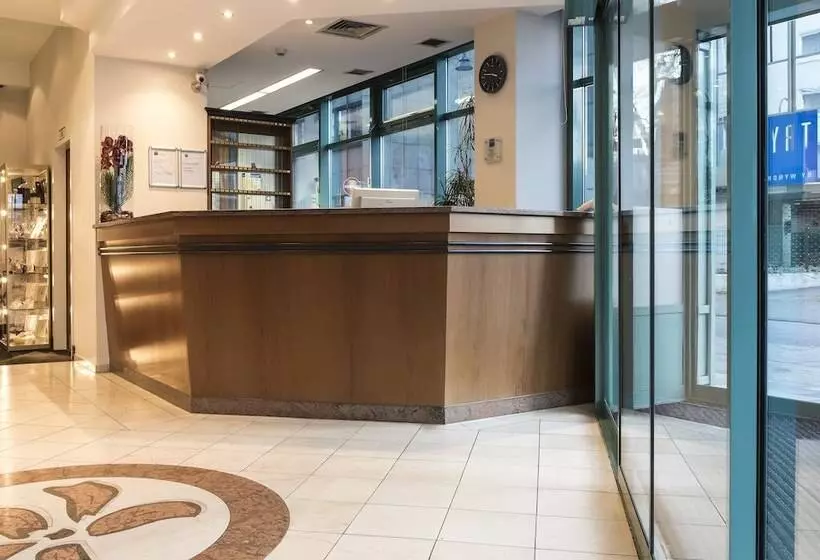 فندق Tryp By Wyndham Köln City Centre