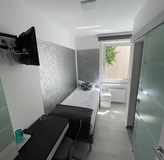 Liberty Hotel Cologne