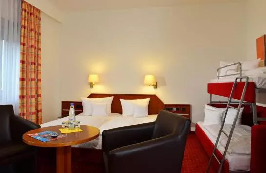 בית מלון כפרי Business Rosenau