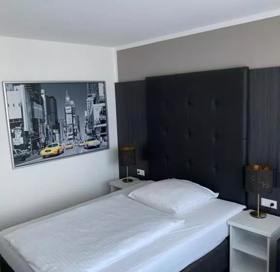 Eisberg Hotel Schwanen