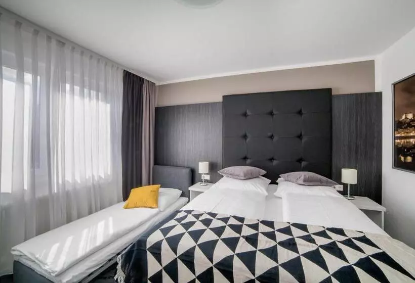 Eisberg Hotel Schwanen