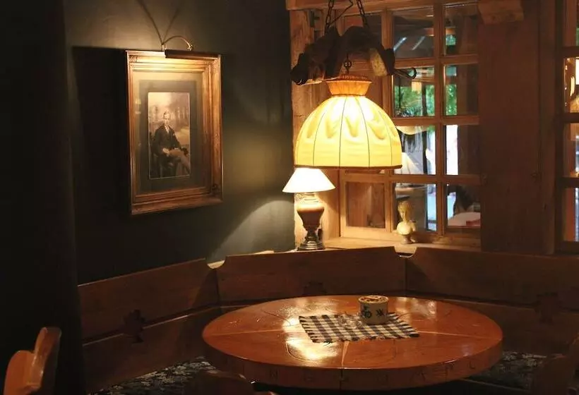 Отель Lindenhof