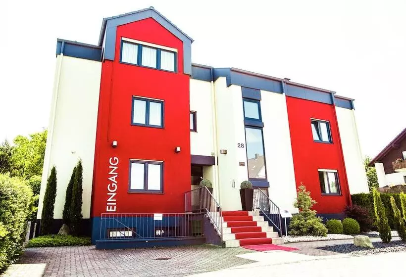 & Living Am Wartturm Hotel & Apartments