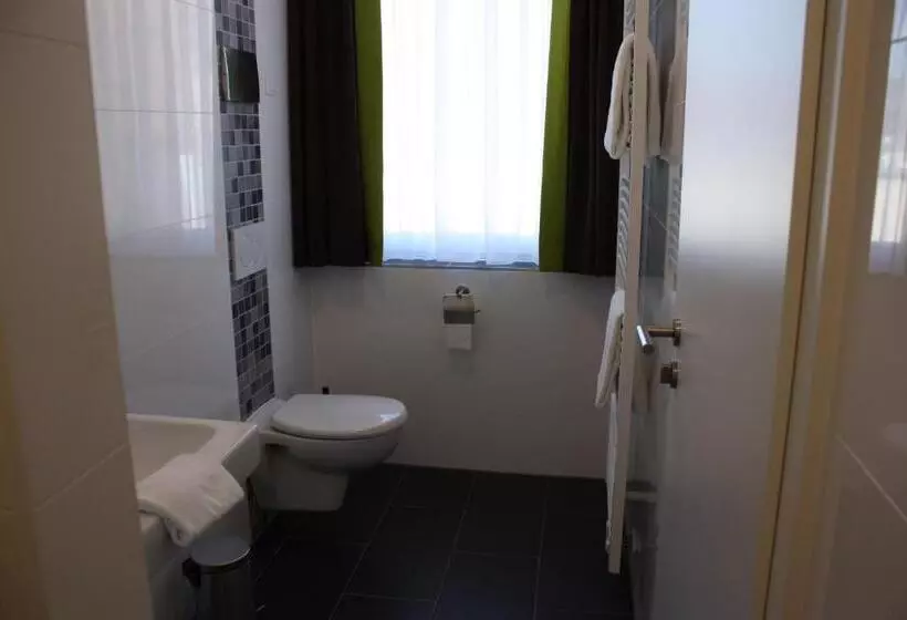 Отель Schwan Das Gästehaus Ilse