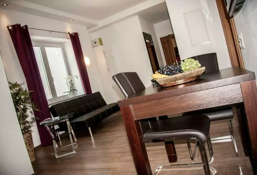 Aparthotel Stadtvilla Premium