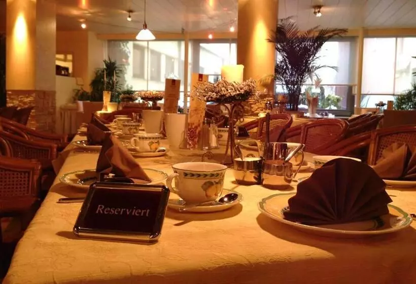 City Hotel Ost Am Kö