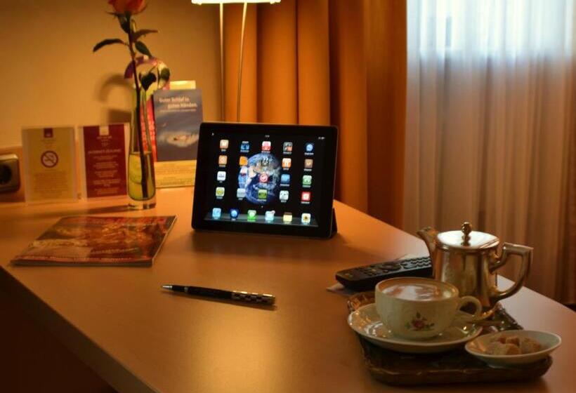 City Hotel Ost Am Kö