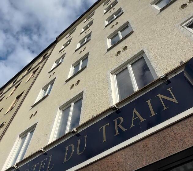 酒店 Du Train