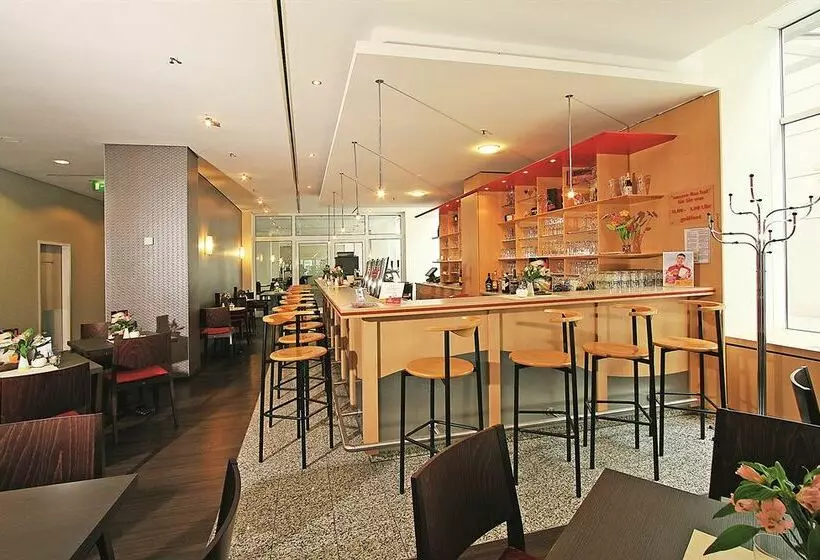 בית מלון כפרי Ibis Dresden Koenigstein