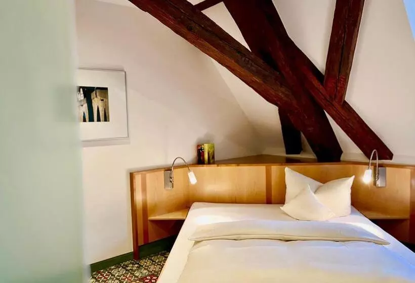 ホテル Münchner Hof Und Blauer Turm