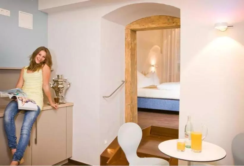 ホテル Münchner Hof Und Blauer Turm