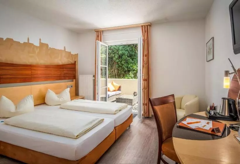 Отель Spitzberg Garni