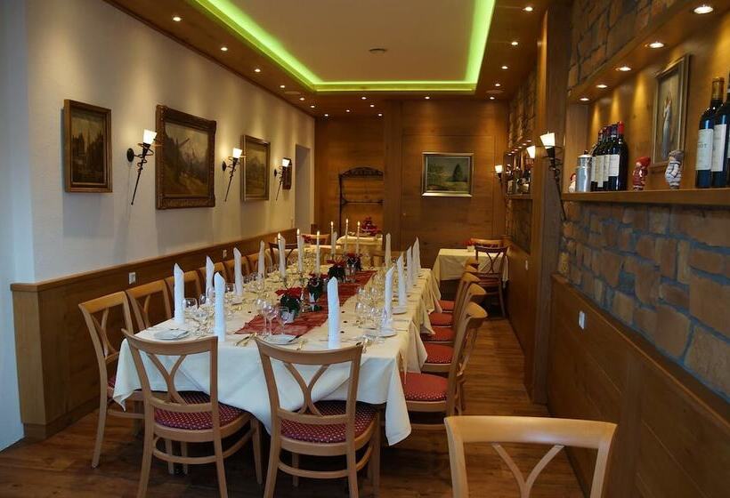 Wellness Privathotel Post An Der Therme