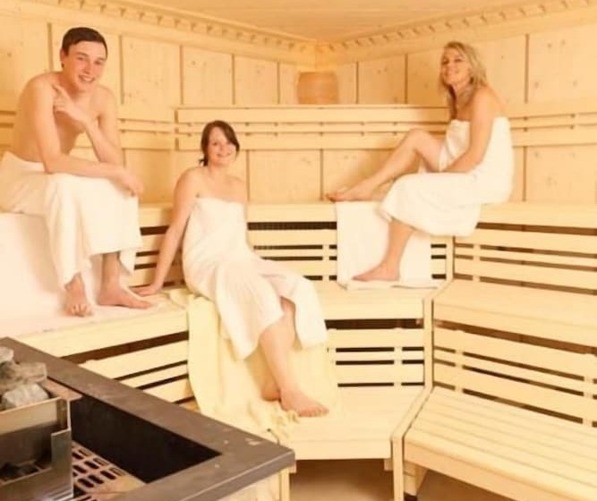 Wellness Privathotel Post An Der Therme