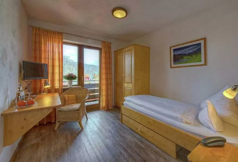 Отель Kur Und Ferien Alpenhof