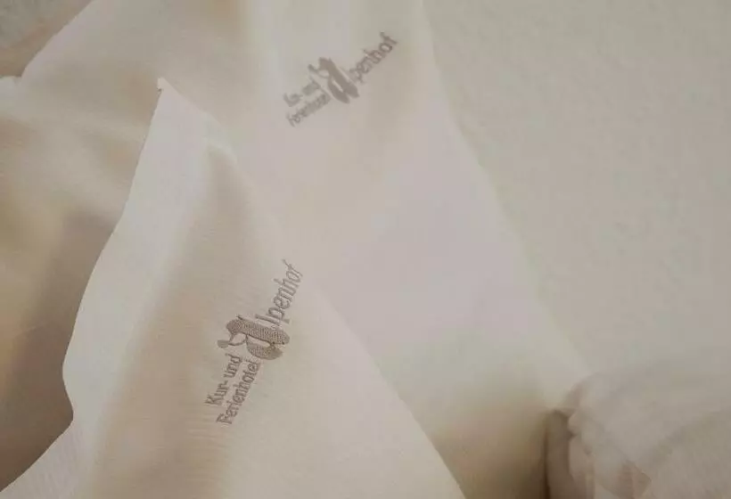 Отель Kur Und Ferien Alpenhof