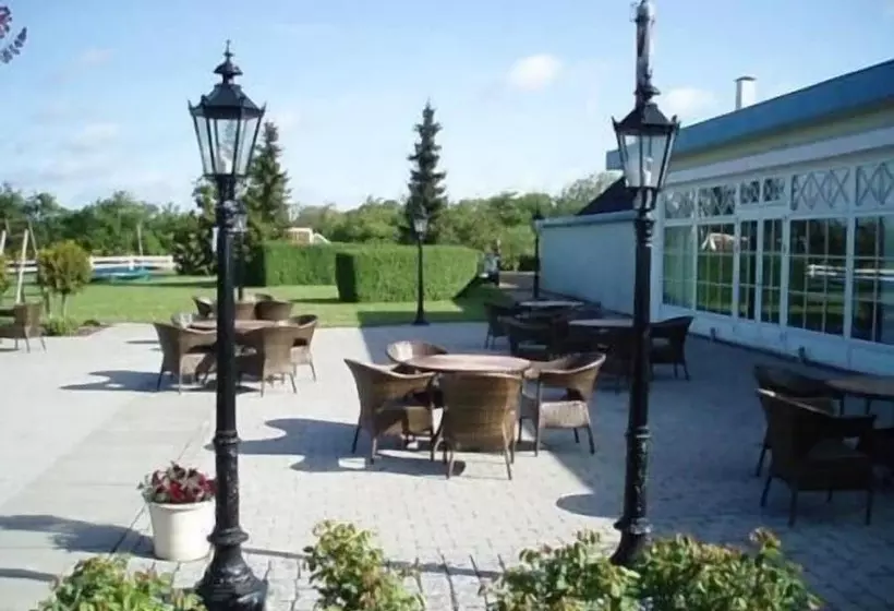 فندق Den Gamle Grænsekro Inn